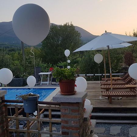 Къща За Гости Каза Роза - Swiss Style Chalet Casa Rosa Guest House Kyustendil Habitación foto