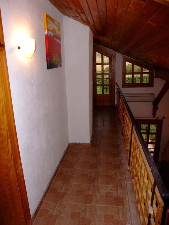 Къща За Гости Каза Роза - Swiss Style Chalet Casa Rosa Guest House Kyustendil Habitación foto